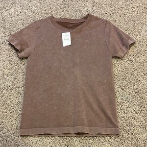 Buckle Brown Short Sleeve Tee